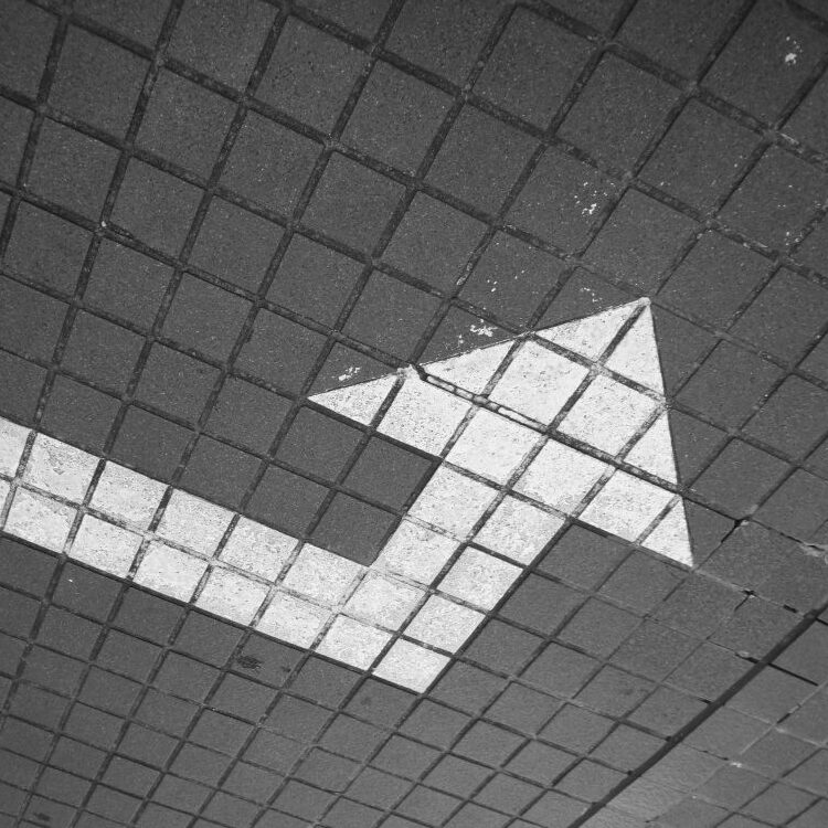 direction-up