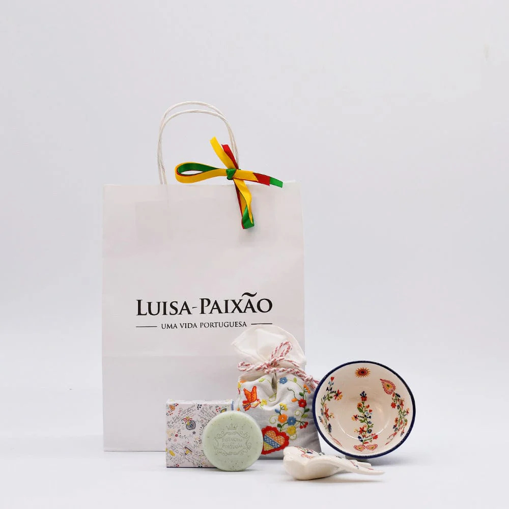 luisa paixao case gift set